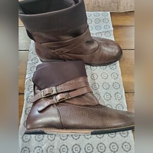 Lisbeth Joe Boulder Boot size 8